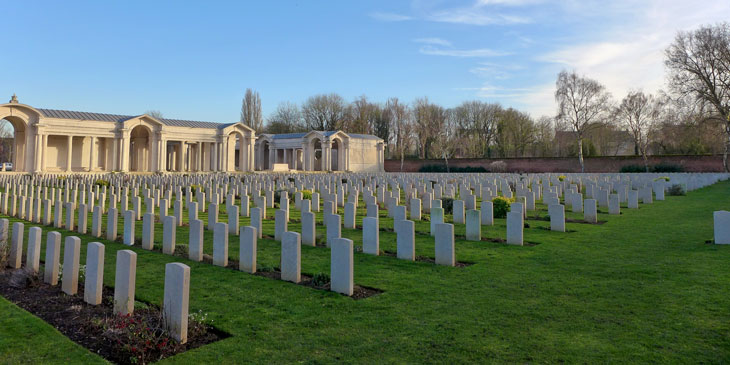 Visit Commonwealth war graves in Arras, France