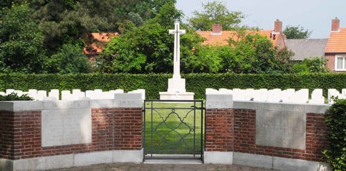 CWGC Milsbeek War Cemetery