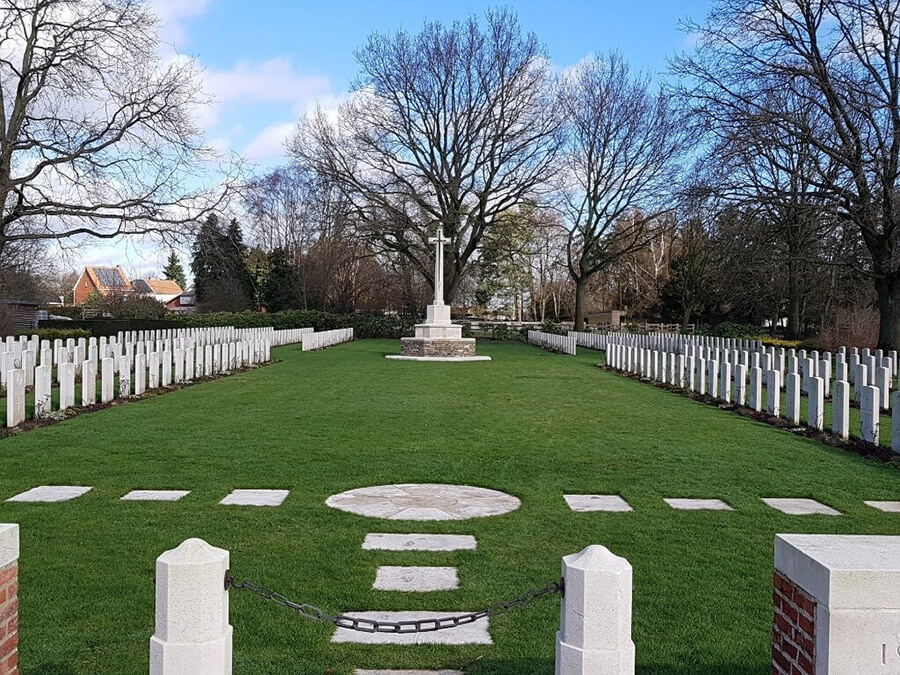 Geel War Cemetery, Belgium