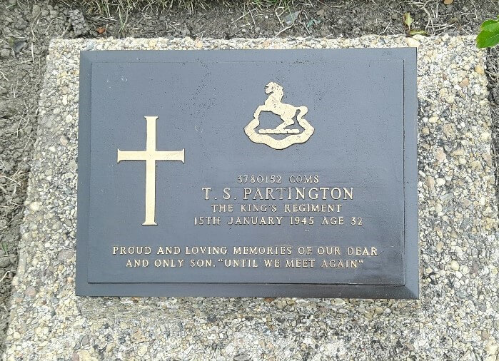 Pedestal Markers with Bronze Plaques