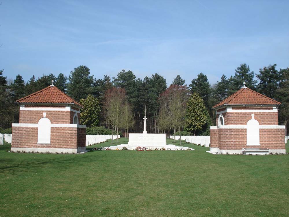 Bergen-Op-Zoom Canadian War Cemetery