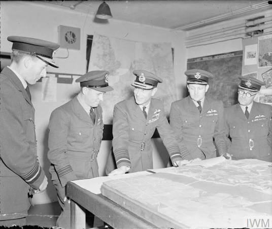 Second World War pilots briefing
