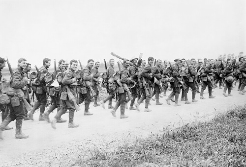 Hull Commercials marching to the Somme © IWM Q 743