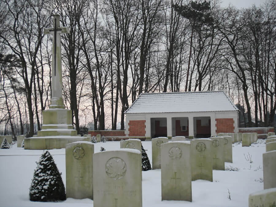 Adegem canadian War Cemetery, belgium